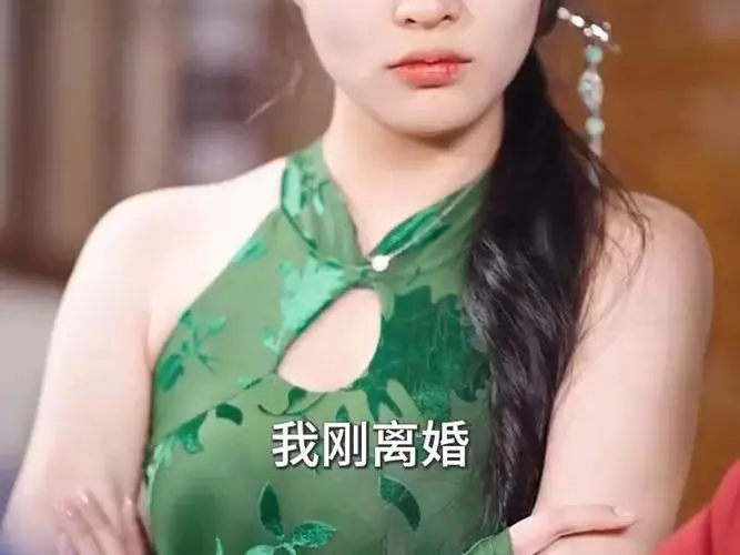 爆笑逆袭！《高手下山，走上人生巅峰》：看武林高手如何玩转都市，勇闯职场！